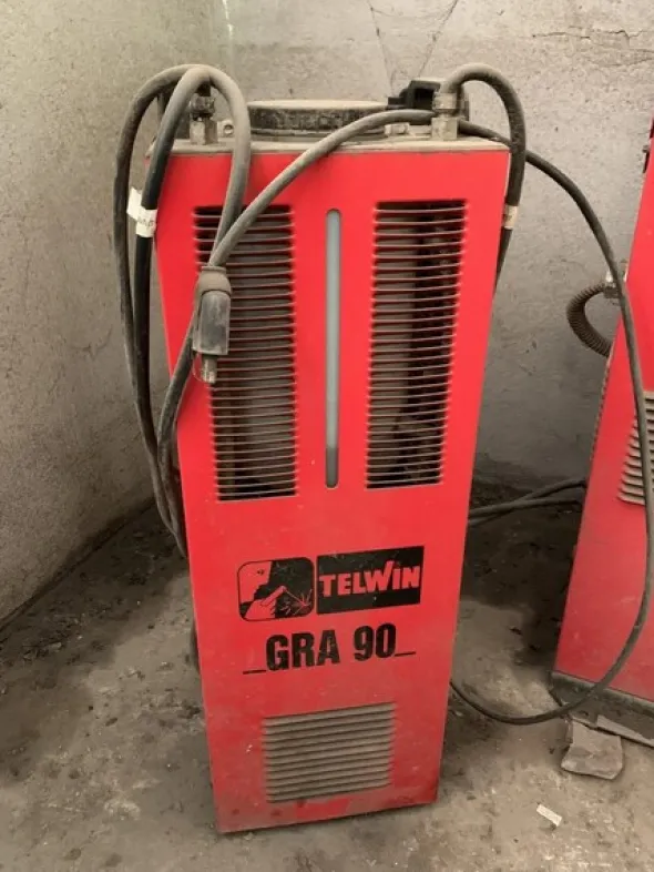 35#6949 Attrezzature e utensili per lavorazioni meccaniche