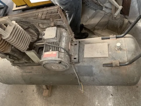 35#6949 Attrezzature e utensili per lavorazioni meccaniche