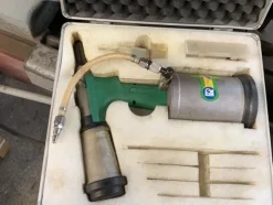 35#6949 Attrezzature e utensili per lavorazioni meccaniche