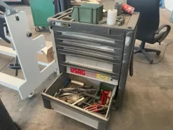 6#8183 Attrezzature officina