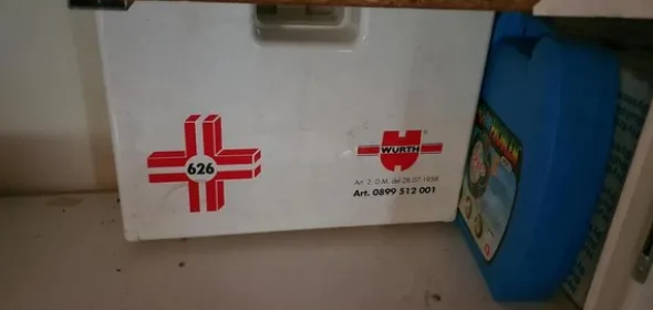 100#5029 Attrezzature officina