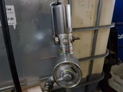 1#5348 Attrezzature officina e ricambi per automezzi industriali
