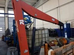 1#5348 Attrezzature officina e ricambi per automezzi industriali