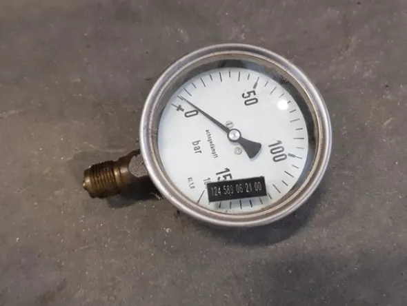 1#5348 Attrezzature officina e ricambi per automezzi industriali
