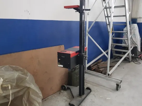 1#5348 Attrezzature officina e ricambi per automezzi industriali