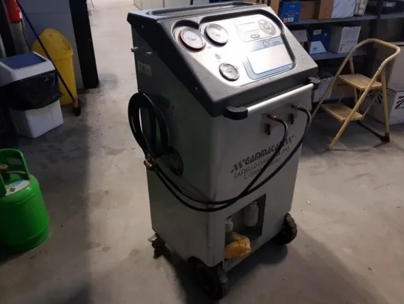 1#5348 Attrezzature officina e ricambi per automezzi industriali