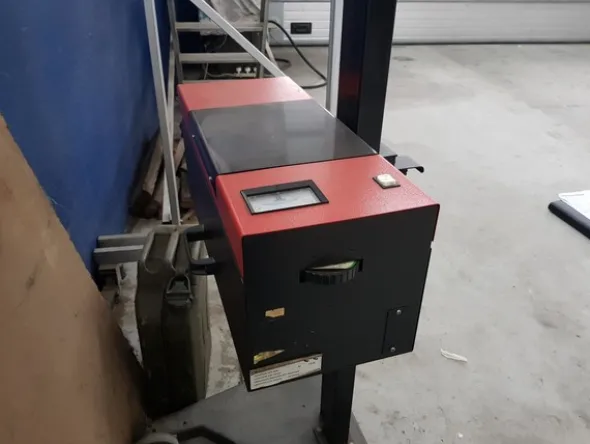1#5348 Attrezzature officina e ricambi per automezzi industriali