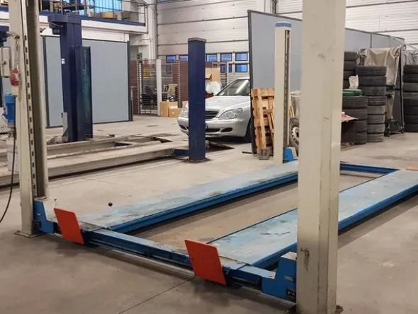 1#5348 Attrezzature officina e ricambi per automezzi industriali