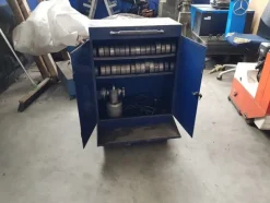 1#5348 Attrezzature officina e ricambi per automezzi industriali