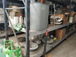 1#5348 Attrezzature officina e ricambi per automezzi industriali