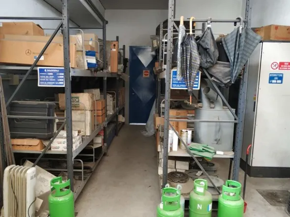 1#5348 Attrezzature officina e ricambi per automezzi industriali