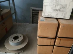 1#5348 Attrezzature officina e ricambi per automezzi industriali