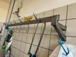 1#8498 Attrezzature per attività commercio e macellazione bestiame