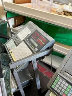 1#8498 Attrezzature per attività commercio e macellazione bestiame