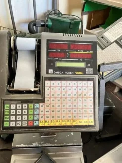 1#8498 Attrezzature per attività commercio e macellazione bestiame