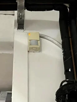 1#8498 Attrezzature per attività commercio e macellazione bestiame