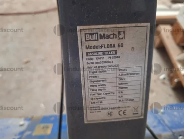 3#8767 Attrezzature per cantiere