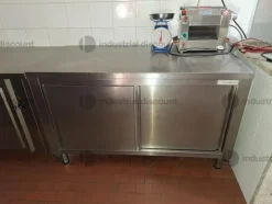 1#8803 Attrezzature per cucina industriale