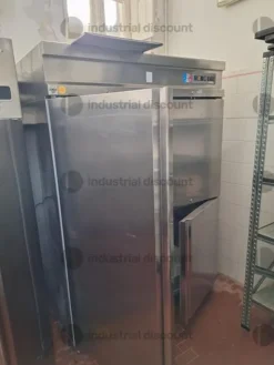 1#8803 Attrezzature per cucina industriale