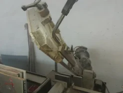 2#5574 Attrezzature per la lavorazione del ferro