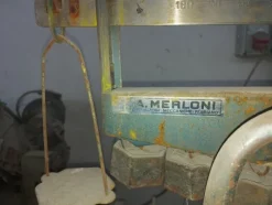 2#5574 Attrezzature per la lavorazione del ferro
