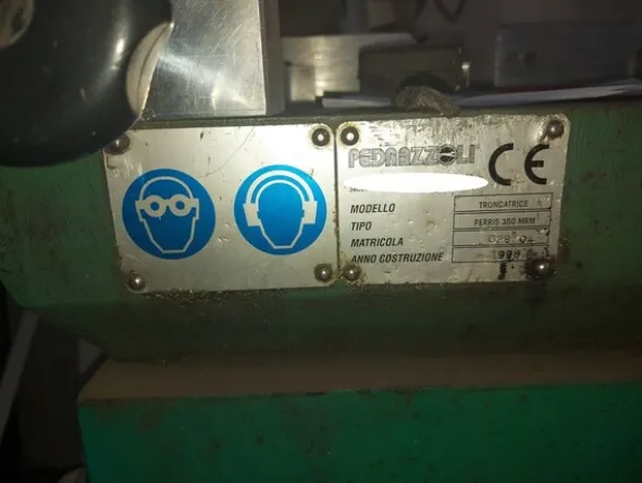 2#5574 Attrezzature per la lavorazione del ferro