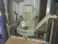 2#5574 Attrezzature per la lavorazione del ferro