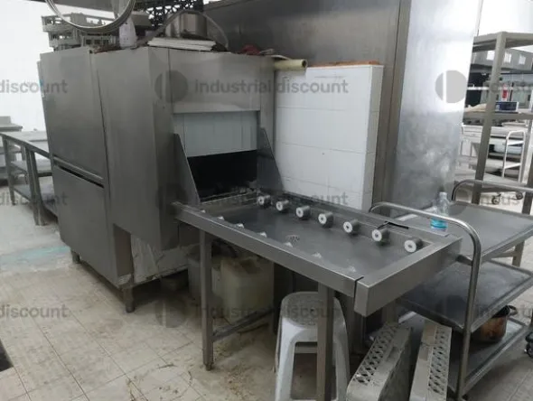 8#9089 Attrezzature per la ristorazione