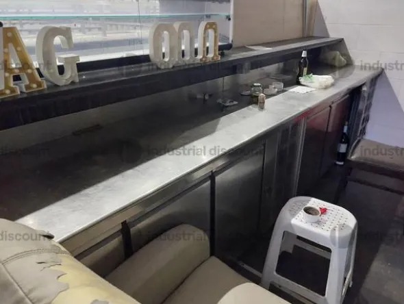 8#9089 Attrezzature per la ristorazione