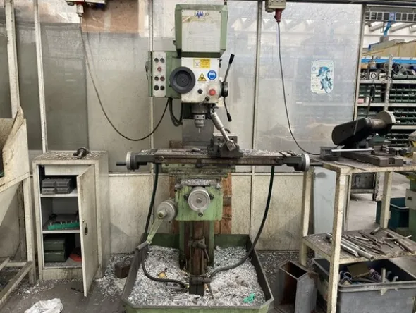 68#7125 Attrezzature per meccanica