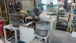 12#7174 Attrezzature per premontaggio vasca
