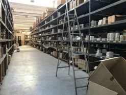 7#5072 Attrezzature per pulizia pavimenti