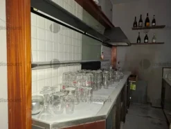 1#10276 Attrezzature per ristorazione e arredi e subingresso voltura di titoli amministrativi di posizioni connesse all'attività