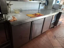 1#10276 Attrezzature per ristorazione e arredi e subingresso voltura di titoli amministrativi di posizioni connesse all'attività