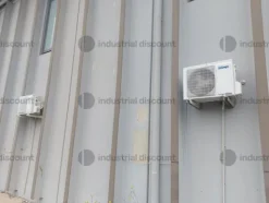 9#9089 Attrezzature per ristorazione e Amplificatore Yamaha e Scaffalature