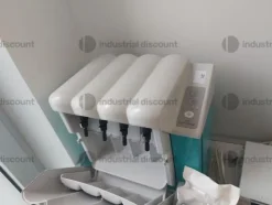 11#8917 Attrezzature per sala ritocchi