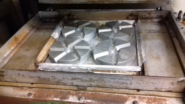 ATTREZZATURE PER TERMOFORMATURA