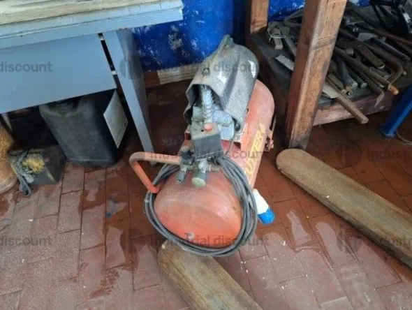 11#8903 Attrezzature specifiche d'officina