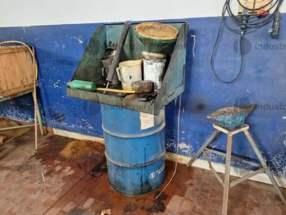11#8903 Attrezzature specifiche d'officina
