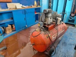 11#8903 Attrezzature specifiche d'officina