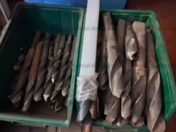 3#10272 Attrezzature utensili e strumenti per officina e lavorazioni meccaniche