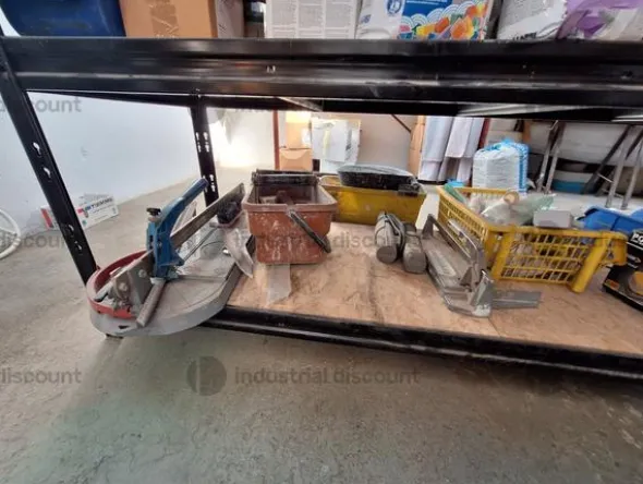 1#9752 Attrezzature varie di cantiere