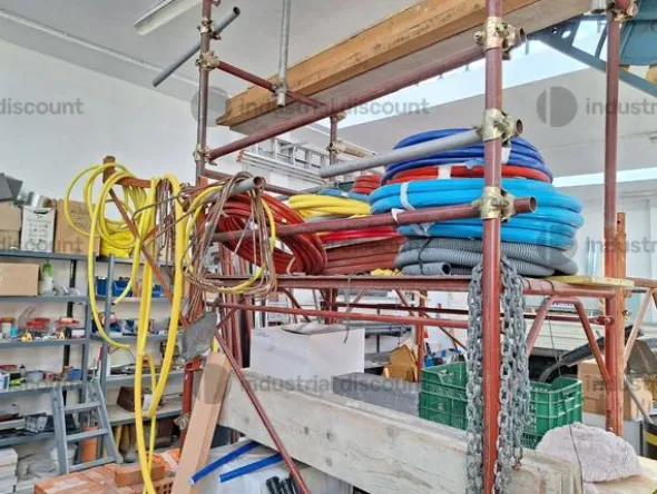 1#9752 Attrezzature varie di cantiere