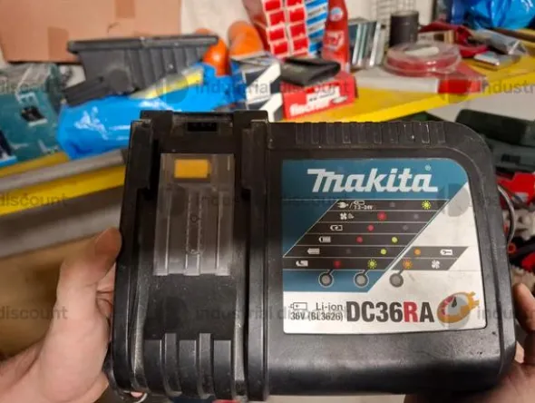 2#9018 Attrezzi elettrici per edilizia