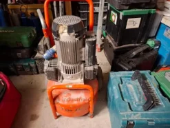 2#9018 Attrezzi elettrici per edilizia