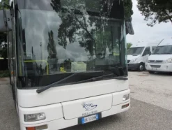 6#5473 Autobus Man