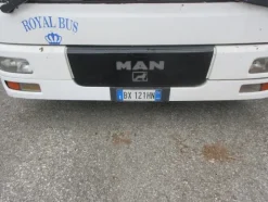 7#5473 Autobus Man