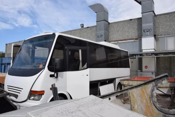 39#3756 AutobusMercedes Daimlerchrysler AGMB 815S