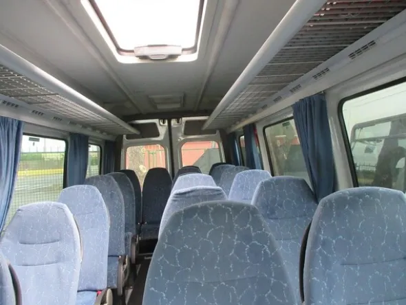 5#5473 Autobus Mercedes Sprinter