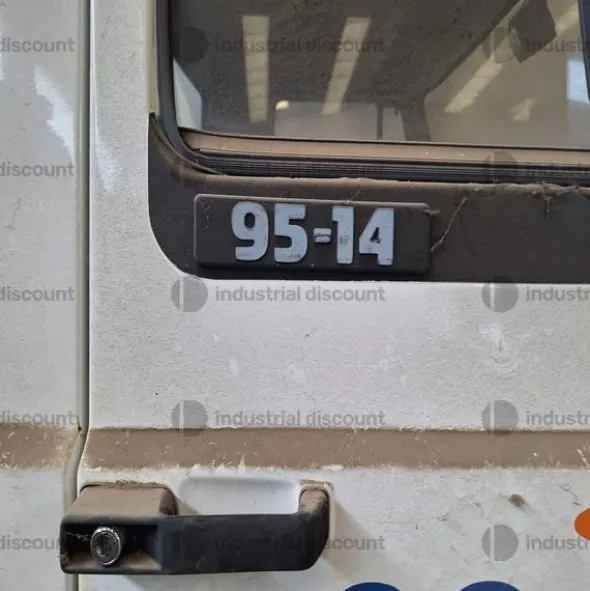 10#8848 Autocarro annaffiatrice stradale Fiat 95